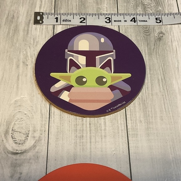 Star Wars Coaster Set  Baby Yoda and Mandalorian - Picture 5 of 6